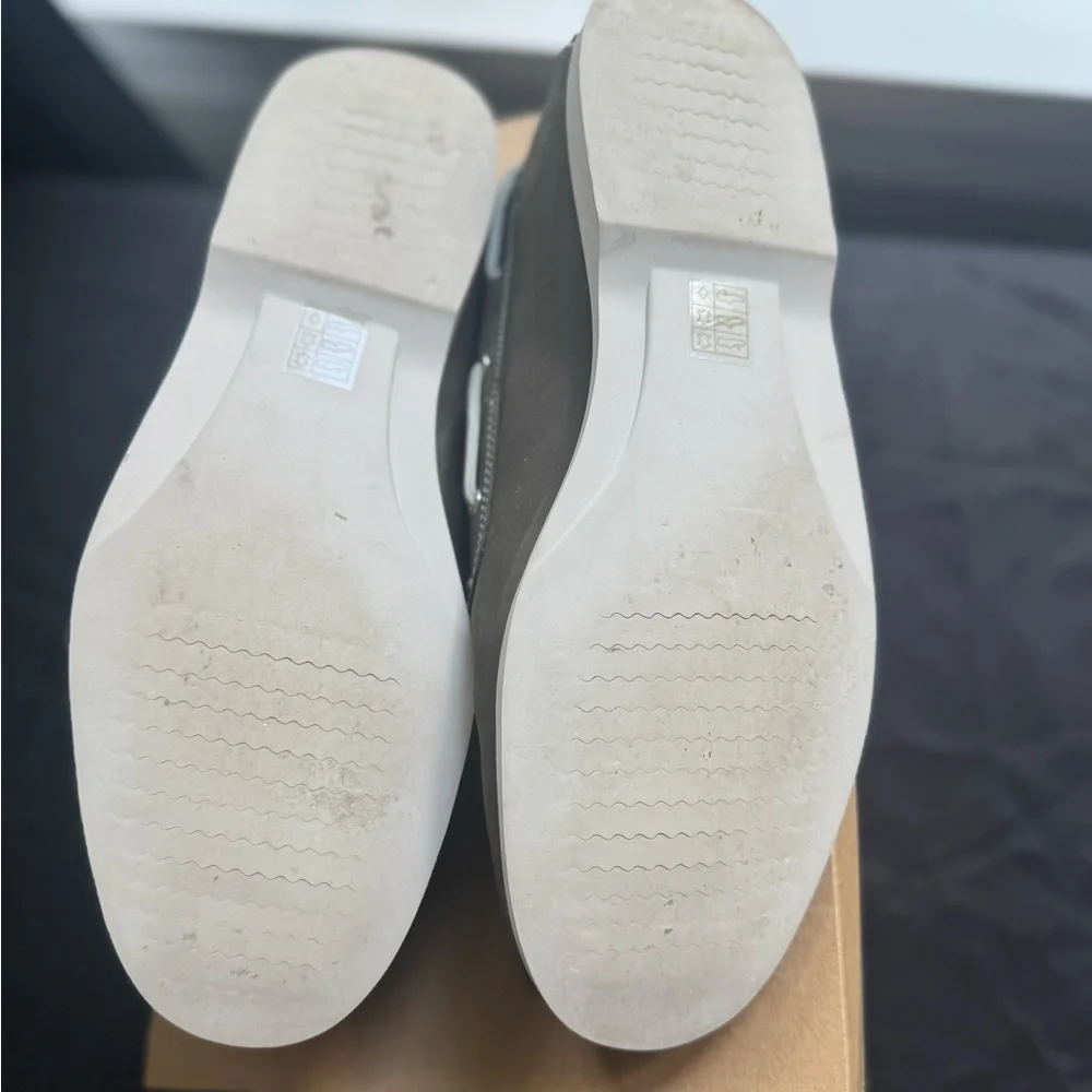 J. Crew Men's Nubuck Gray Boat Shoes with White Laces